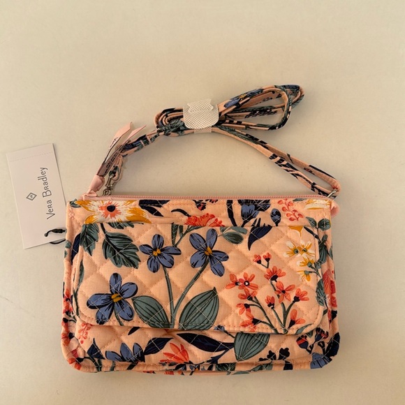 Vera Bradley Handbags - NEW Vera Bradley Women's Cotton Wallet Crossbody Purse with RFID Protection.